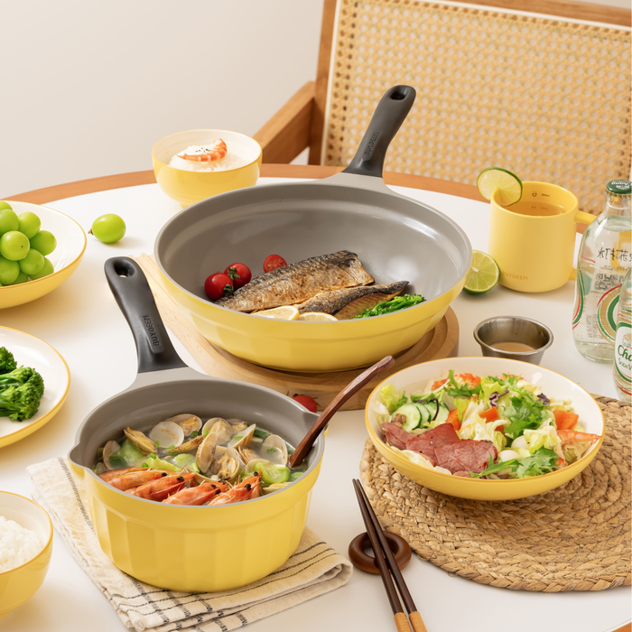 Ceramic Nonstick Saucepan, 1.9QT